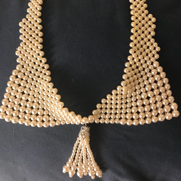 Jewelry - Unique Faux Pearl Vintage Collar Necklace